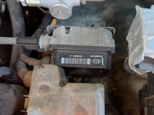 2003-2006 Kia Sorento Cruise Control Servo Assembly Module With Cable Oem