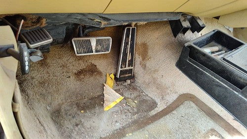 1977-1984 Cadillac Deville Gas And Brake Pedal Assembly Automatic Transmission