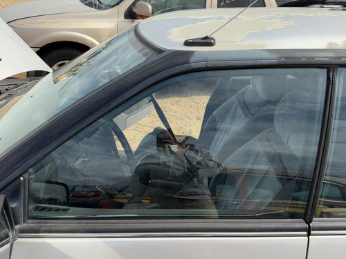 1990-1994 Subaru Legacy Driver Left Front Side Window Door Glass Oem