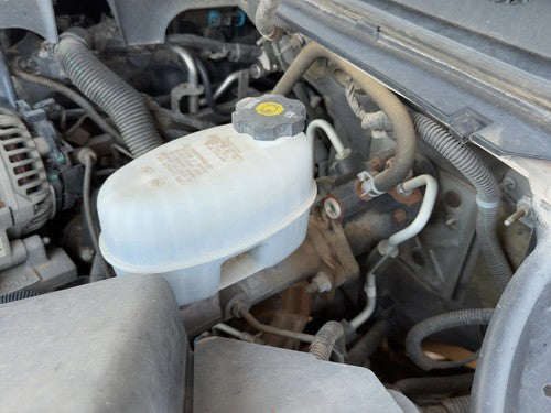 03-06 Suburban 1500 Power Brake Booster With Master Cylinder Pair Set Oem 5.3L