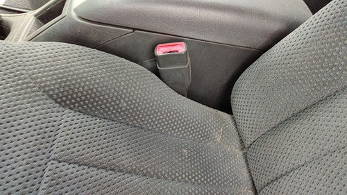 1995-1997 S10 Blazer Driver Left Front Seat Belt Buckle Receiver Oem Gray