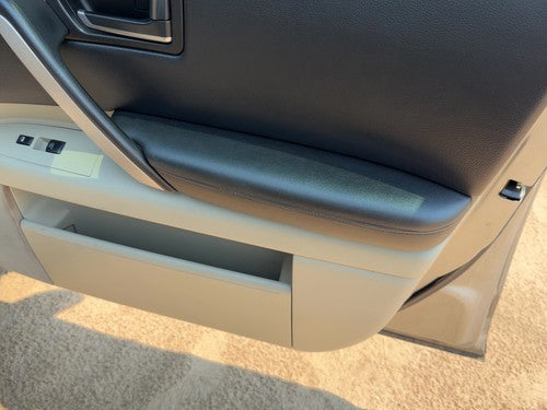 03-06 Fx45 Passenger Right Front Door Trim Panel With Switches Willow/Black S