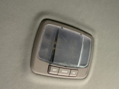 2003-2009 Kia Sorento Rear Dome Light Interior Roof Lamp OEM Beige FC SUV