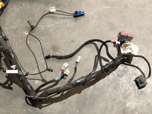 2013 Dodge Ram 1500 Complete Wiring Harness Behind Dash 4.7L At 4X2 Oem