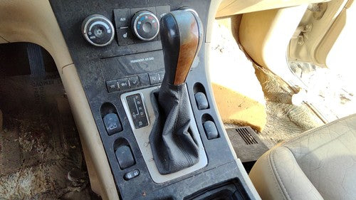 07-09 Grand Vitara Xl-7 Floor Shifter Lever Assembly Automatic Transmission Tan