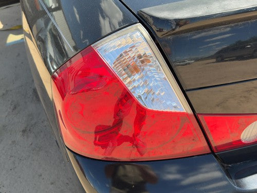 06-07 M35X Driver Left Outer Tail Light Brake Lamp Oem Rear Quarter Panel
