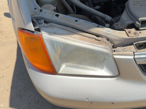 1999-2000 Mazda Protege Dx Passenger Right Head Light Oem Front Lamp