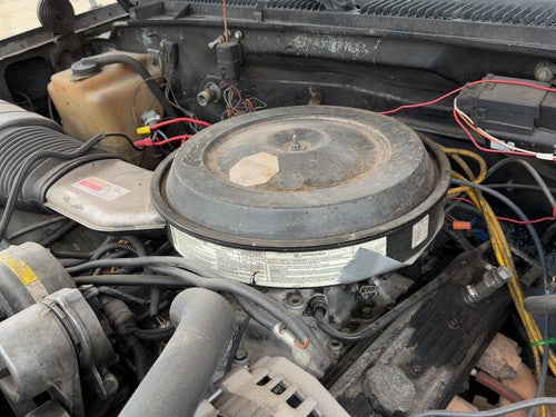 92-95 Silverado 1500 Complete Air Cleaner Filter Box Housing With Tube 5.7L