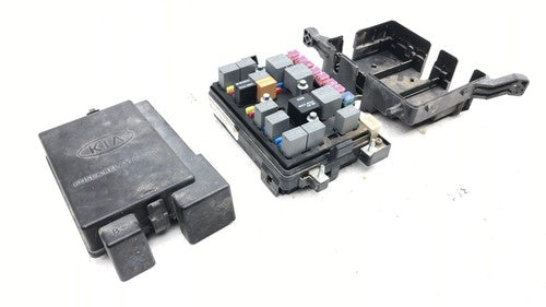 2005 Kia Spectra Engine Fuse Box Power Distribution Panel 2.0L 4 Door 919572F020