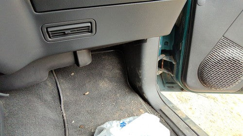 1995-1997 S10 Blazer Passenger Right Lower Kick Trim Panel Oem Gray