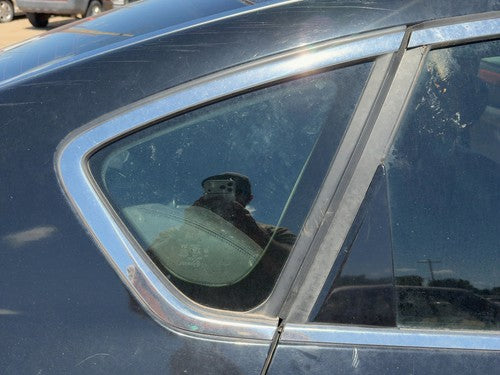 2006-2010 Infiniti M35X Passenger Right Rear Quarter Glass Back Side Window Oem