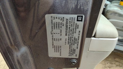 07-09 Equinox Driver Left Front Spindle Steering Knuckle With Wheel Hub Oem
