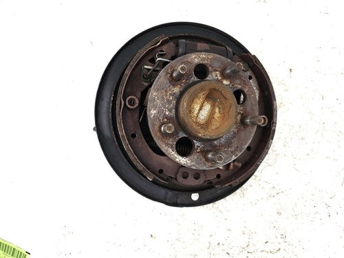 1986-1999 Olds 88 Driver Left Rear Knuckle Assembly Stub Axle With Hub Oem