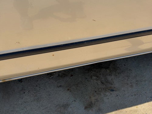 99-03 Mazda Protege Dx Passenger Right Front Moulding From Door Oem Trim Strip