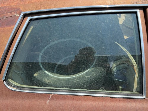 1971-1974 Chevy Impala Passenger Right Rear Side Window Door Glass Oem Back