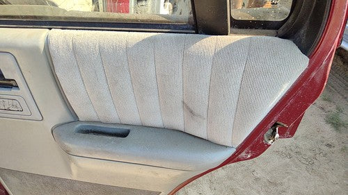 91-94 S10 Blazer Passenger Right Rear Inside Door Trim Panel With Switches Back