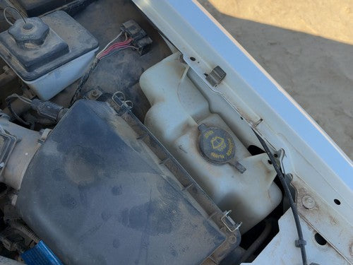 90-97 Town Car Windshield Washer Fluid Reservoir With Pump Oem Wiper Tank