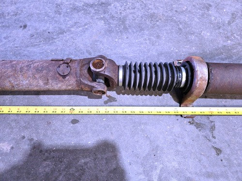 2004-2007 Chevy Silverado 2500 Rear Drive Shaft Oem Back Driveline 4X4 25776613