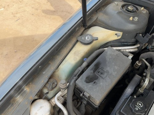 98-04 Seville Windshield Washer Fluid Reservoir With Pump Oem Wiper Tank