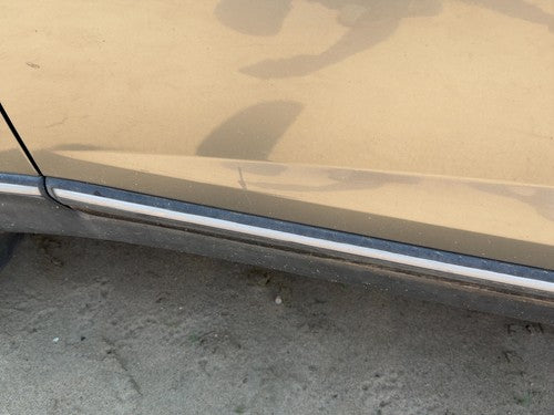 2003-2005 Infinity Fx45 Driver Left Front Moulding From Door Oem Trim Strip