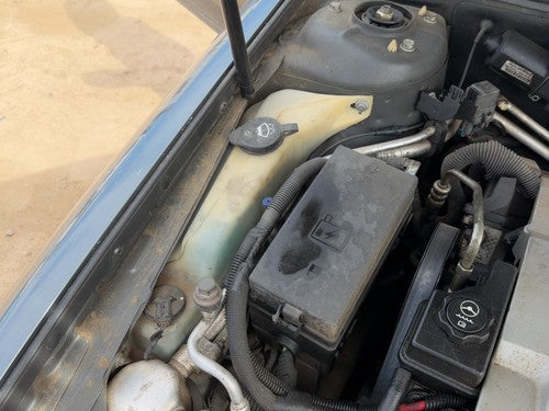 98-04 Seville Windshield Washer Fluid Reservoir With Pump Oem Wiper Tank
