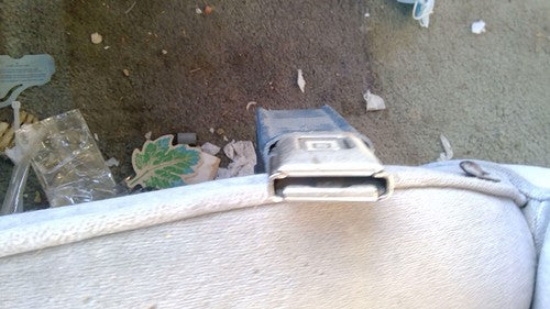 1987-1989 Chevy G20 Van Driver Left Front Seat Belt Buckle Receiver Oem Blue