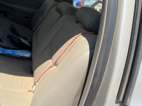 05 Suburban 1500 Complete Set Of Rear Seat Belts Retractor Buckle Left Right Bac