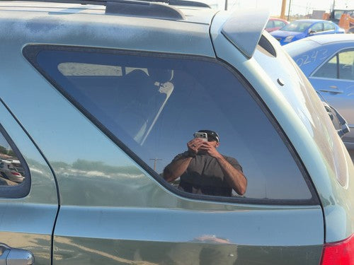 2003-2009 Kia Sorento Driver Left Rear Quarter Glass Back Side Window Oem Tint
