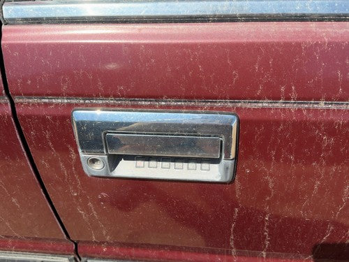 1985-1988 Nissan Maxima Passenger Right Front Outside Door Handle Oem