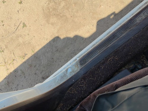 86-89 Accord Lx Driver Left Lower Sill Step Moulding Trim Panel Oem Sedan Maroon