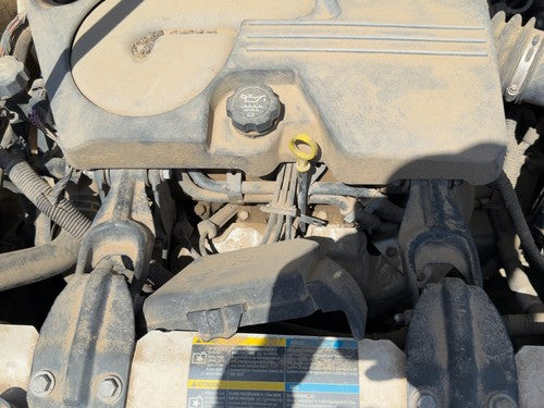 2006-2007 Chevy Monte Carlo Front Valve Cover Oem 3.9L 12591711
