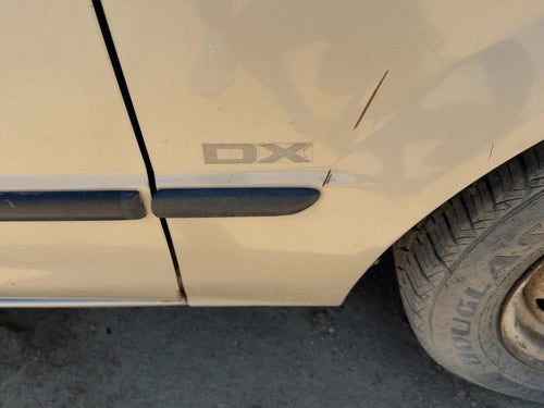 1999-2003 Mazda Protege Dx Passenger Right Moulding From Fender Oem Trim Strip