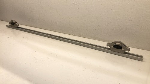 2005-2007 Nissan Titan Front Header Tie Down Channel With Hooks Oem 932238S120