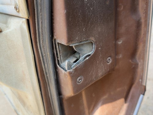 1974 Chevy Impala Passenger Right Front Door Latch With Rods/Cables Oem