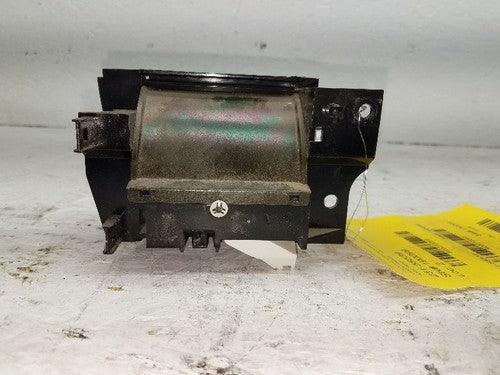 1995-1998 Nissan Maxima Dash Mounted Ash Tray Slide Out Oem 6820040U00
