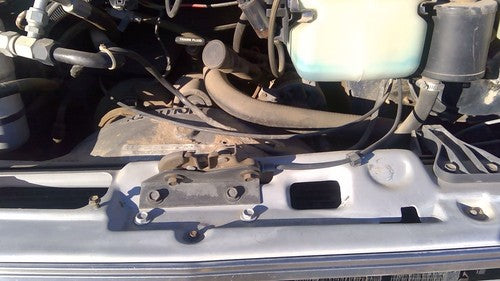 1987-1991 Chevy G20 Van Hood Latch Assembly With Bracket Oem 15600482