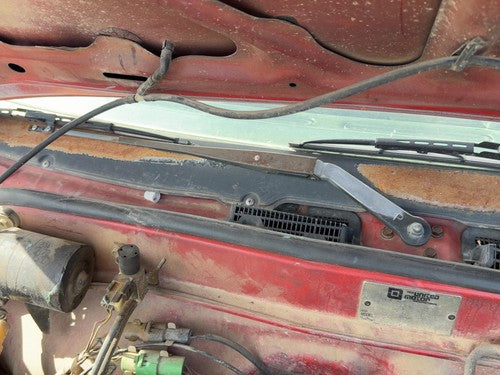 1987-1988 Toyota FX Passenger Right Windshield Wiper Arm OEM Blade Lever