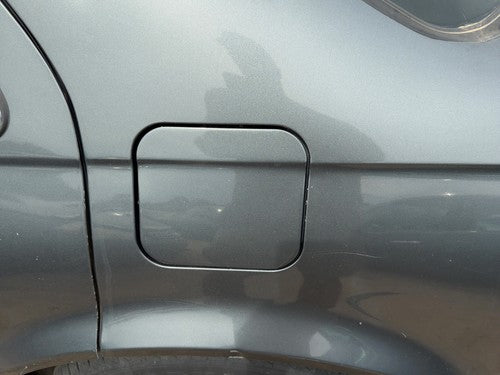 98-04 Seville Fuel Tank Door With Hinge Gas Lid Filler Rear Sedan 4 Door Thunder