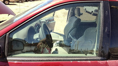 2004-2007 Chrysler Town Country Driver Left Front Side Window Door Glass Oem
