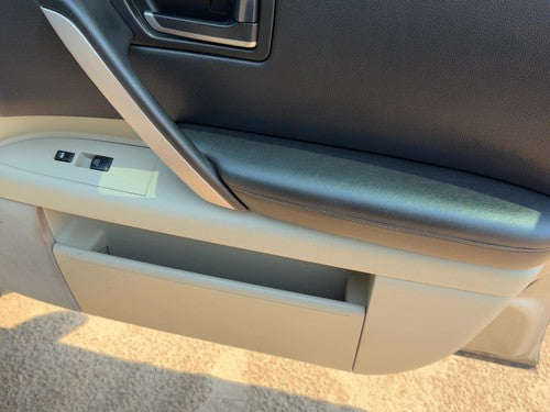 03-06 Fx45 Passenger Right Front Door Trim Panel With Switches Willow/Black S