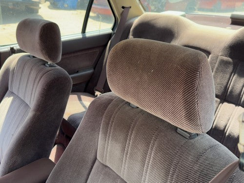 1986-1989 Honda Accord Lx Pair Of Front Headrests Oem Left Right Set Seat Maroon