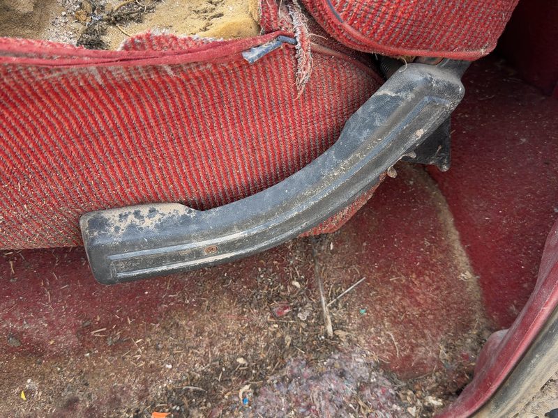 1989 Ford Pickup F150 Series Seat Track LH