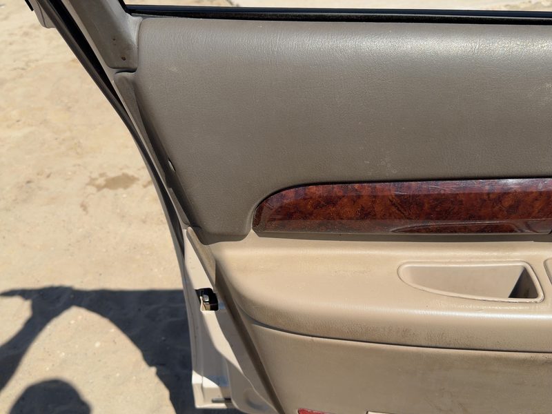 2000-2002 Lincoln LS Front Door Trim Panel LH