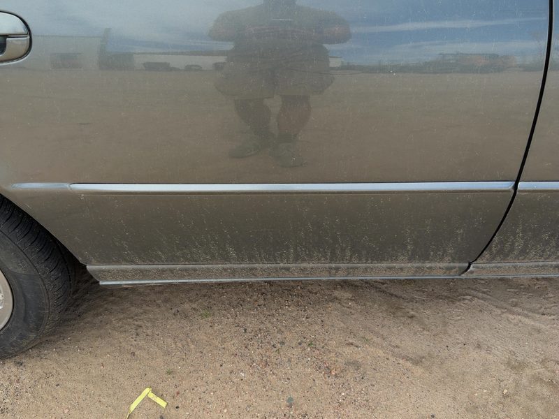 1998-2004 Cadillac Seville Rear Door Moulding RH