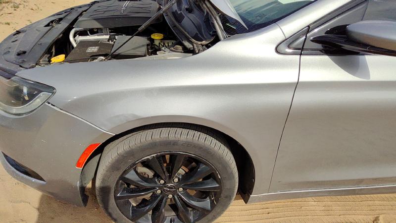 2015-2017 Chrysler 200 Fender LH