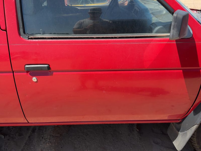 1986-1995 Nissan Pathfinder Front Door RH