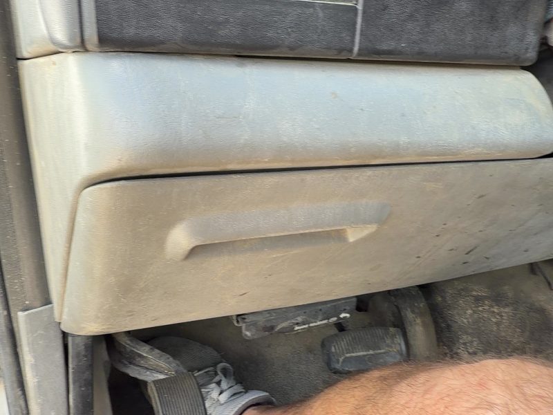 2005-2007 Ford F350 Super Duty Pickup Dash Panel