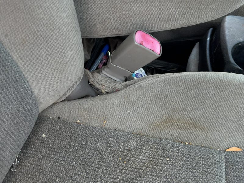 2000-2003 Ford Taurus(see Also Taurus X) Front Seat Belt RH