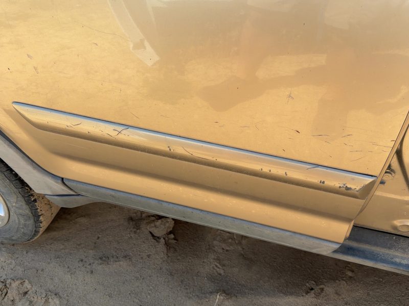2002-2006 Honda Crv Rear Door Moulding RH