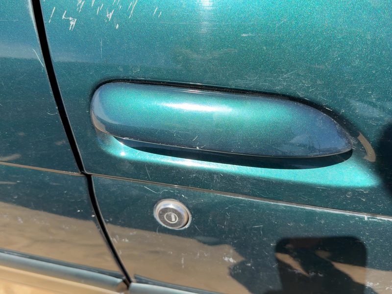 1999 Lumina (also See Lumvan) Outside Door Handle RH